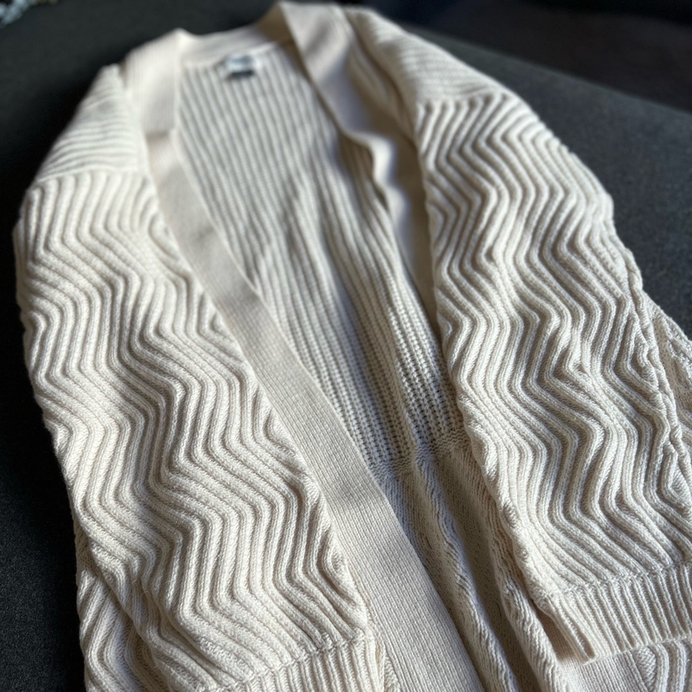 OLD NAVY cream cardigan
